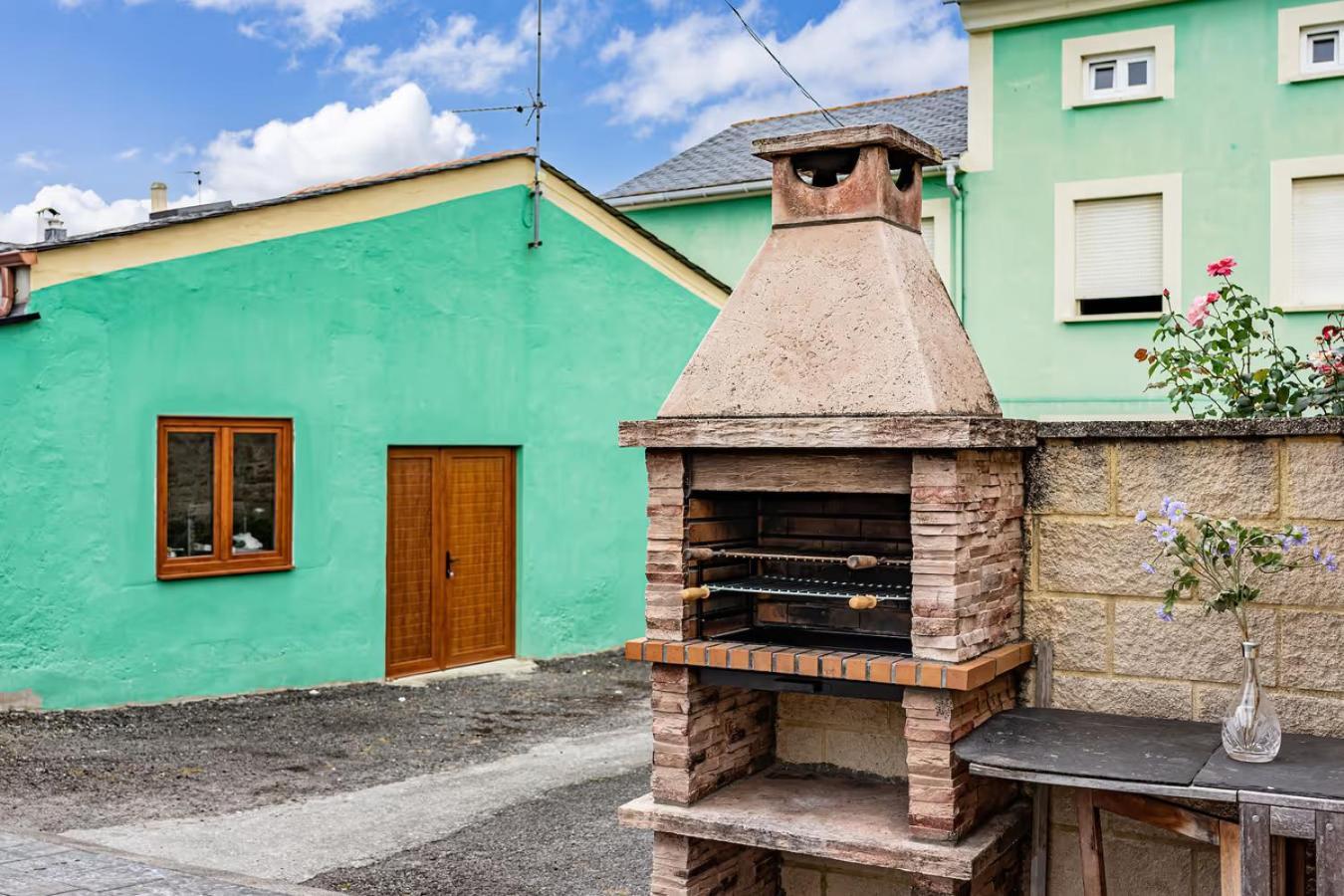 Apartamentos Turisticos As Cetareas Rinlo Esterno foto